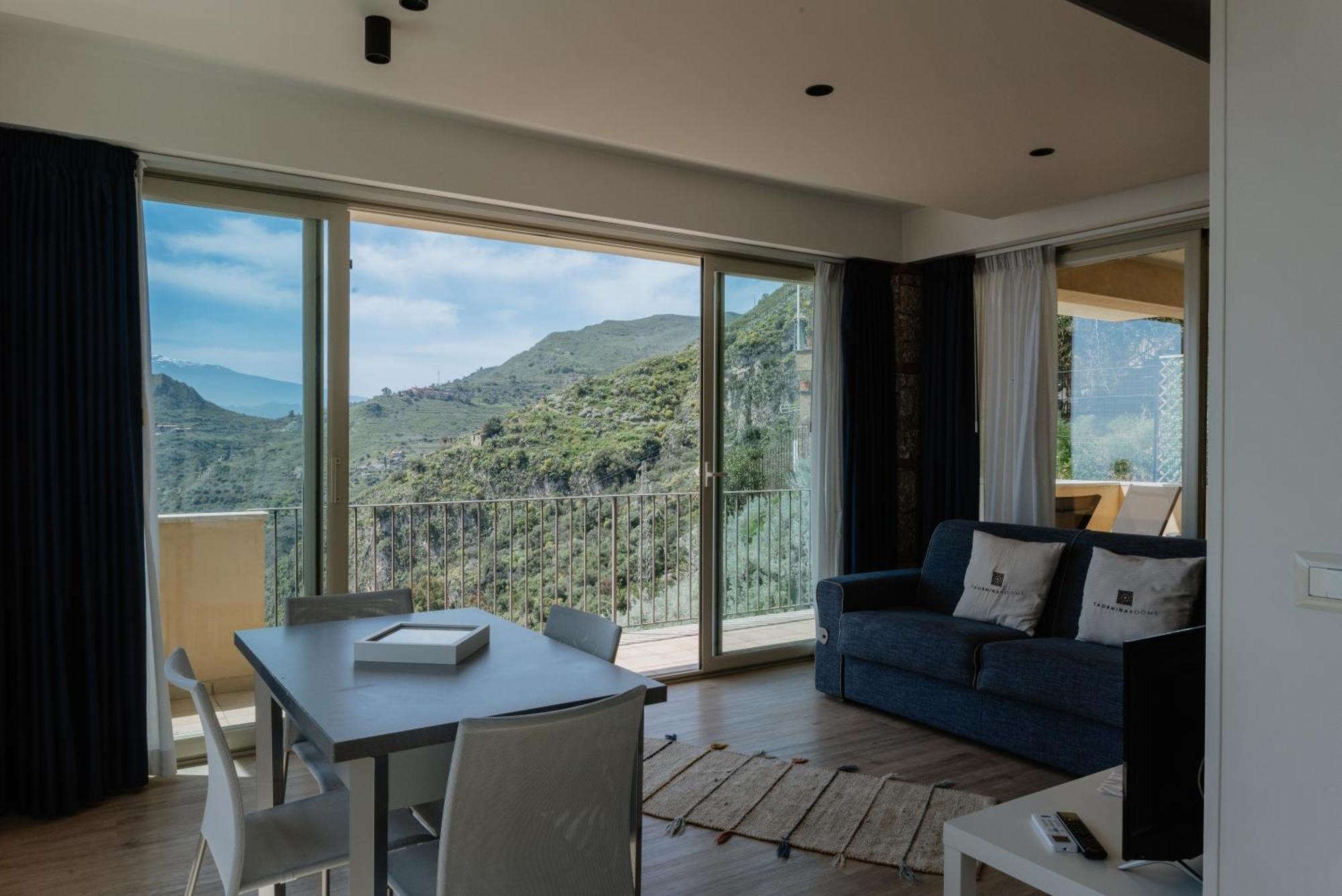 Villa Da Vinci Luxury Panoramic Apartments - Taormina Rooms Collection Εξωτερικό φωτογραφία